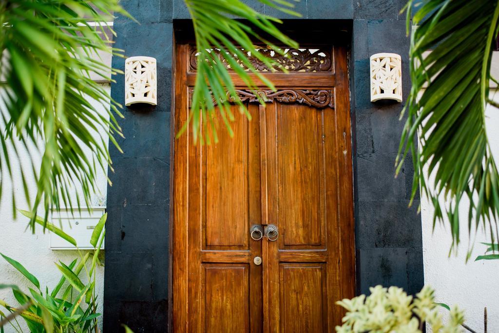 Villa Raka Managed By Manara Legian Exteriör bild